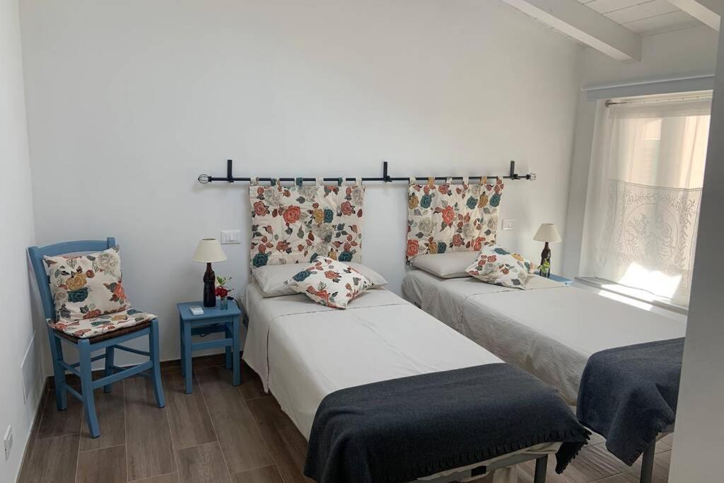 Antica Casa Nel Borgo Apartment Pietrasanta Luaran gambar