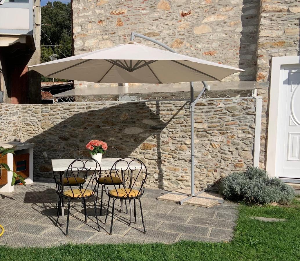 Antica Casa Nel Borgo Apartment Pietrasanta Luaran gambar