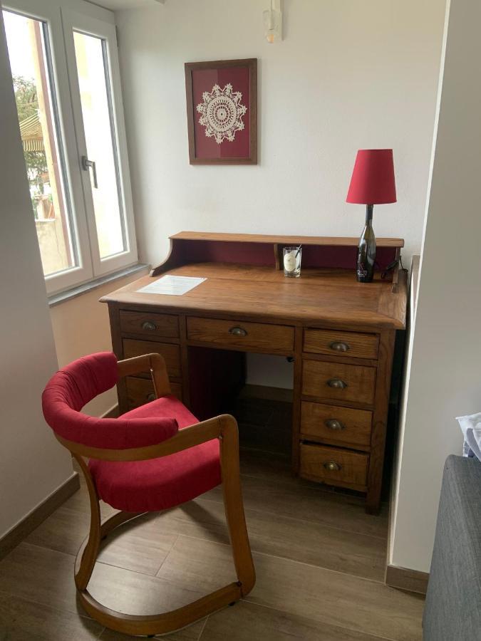 Antica Casa Nel Borgo Apartment Pietrasanta Luaran gambar